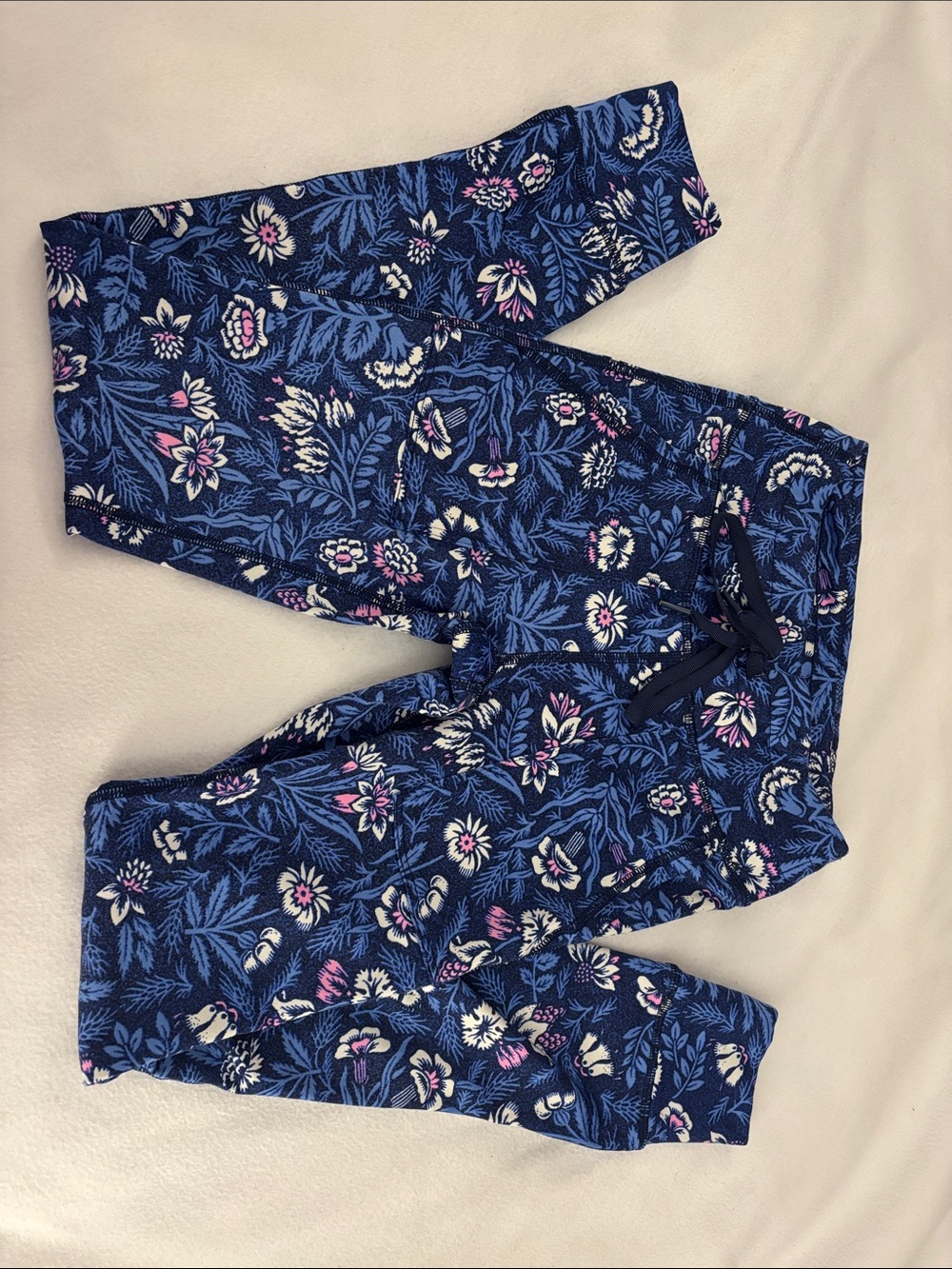 aerie Navy Floral Lounge Jogger Leggings with Pink & White Blooms